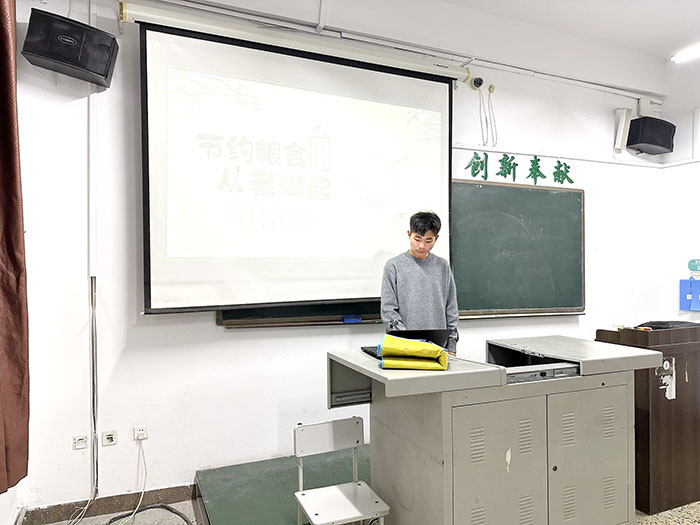 学生系列活动1.jpg